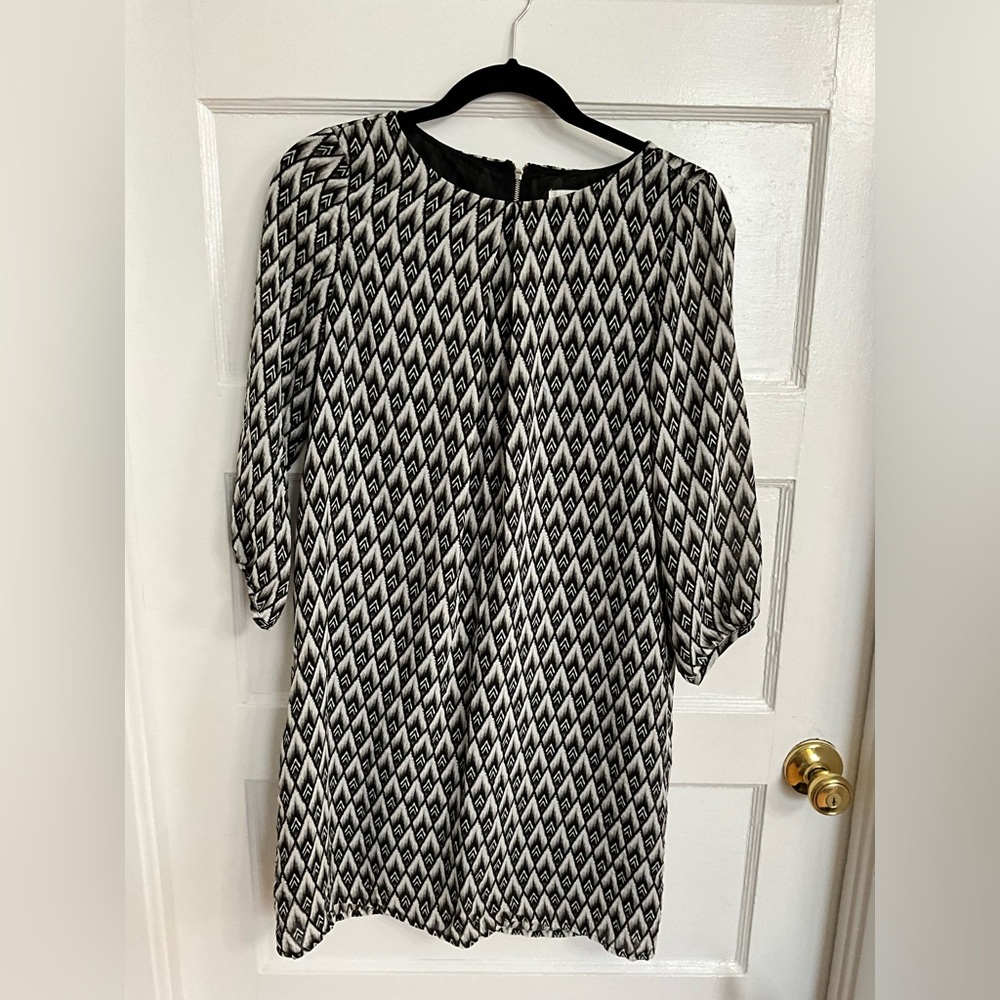 Women dress